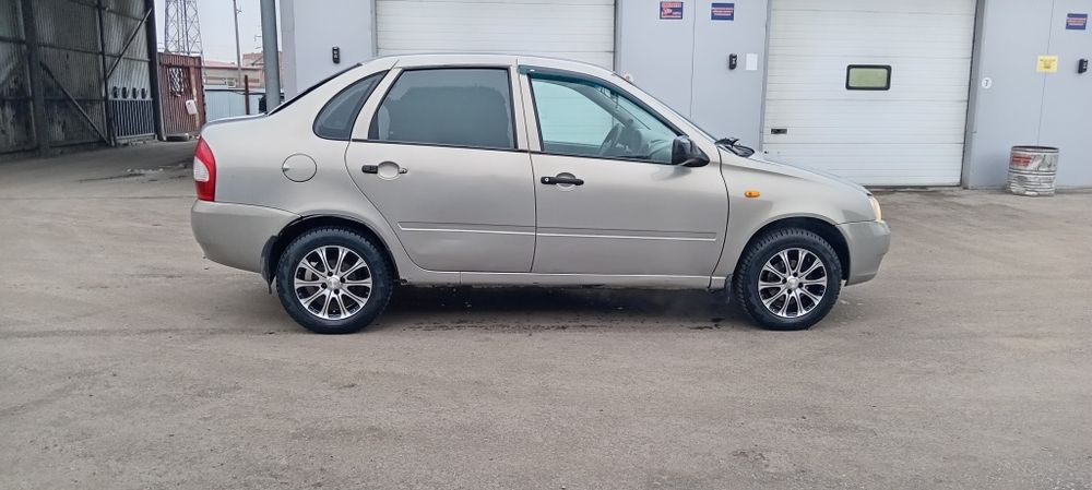 Продам Ладу Калину