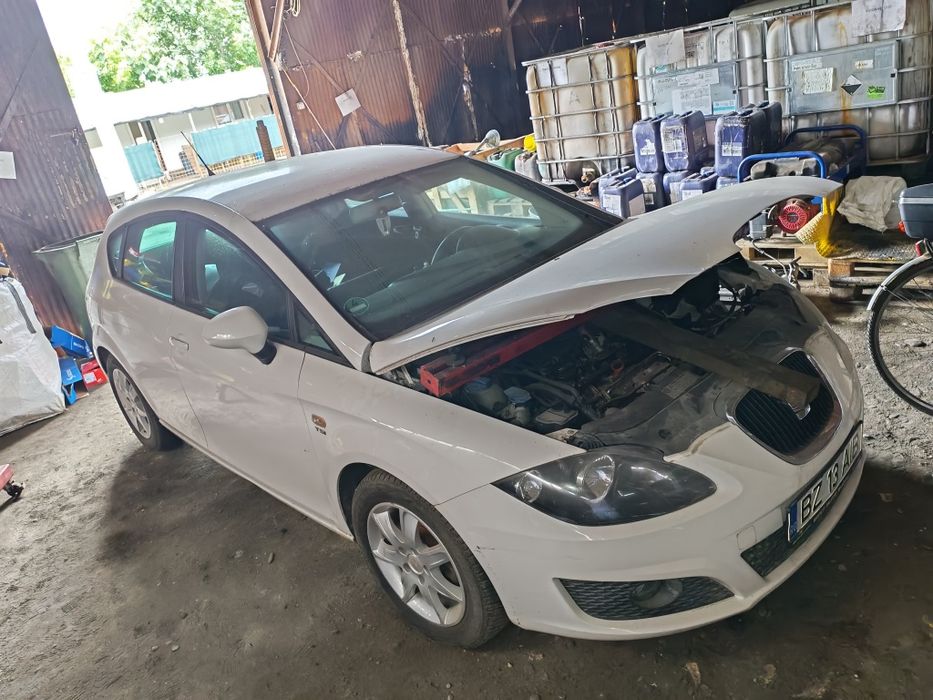 SEAT Leon 2010 — imagine 5