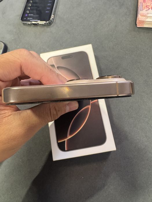 IPhone 16 Pro Max 512Gb