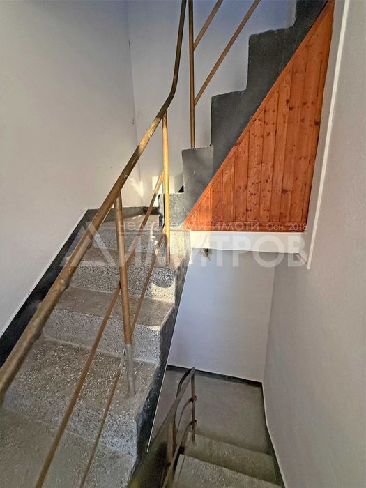 Продава се Къща в с. Зайчино ореше, Област Шумен - 120 кв.м за 417 €/кв.м - Снимка #10