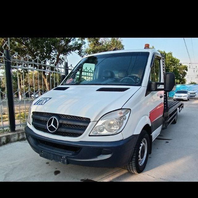 Mercedes Sprinter эвакватор.