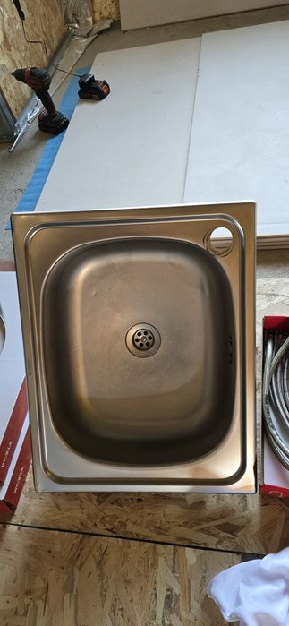 Chiuveta inox bucatarie si 2 baterii