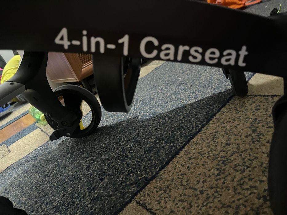 Автолюлька, коляска