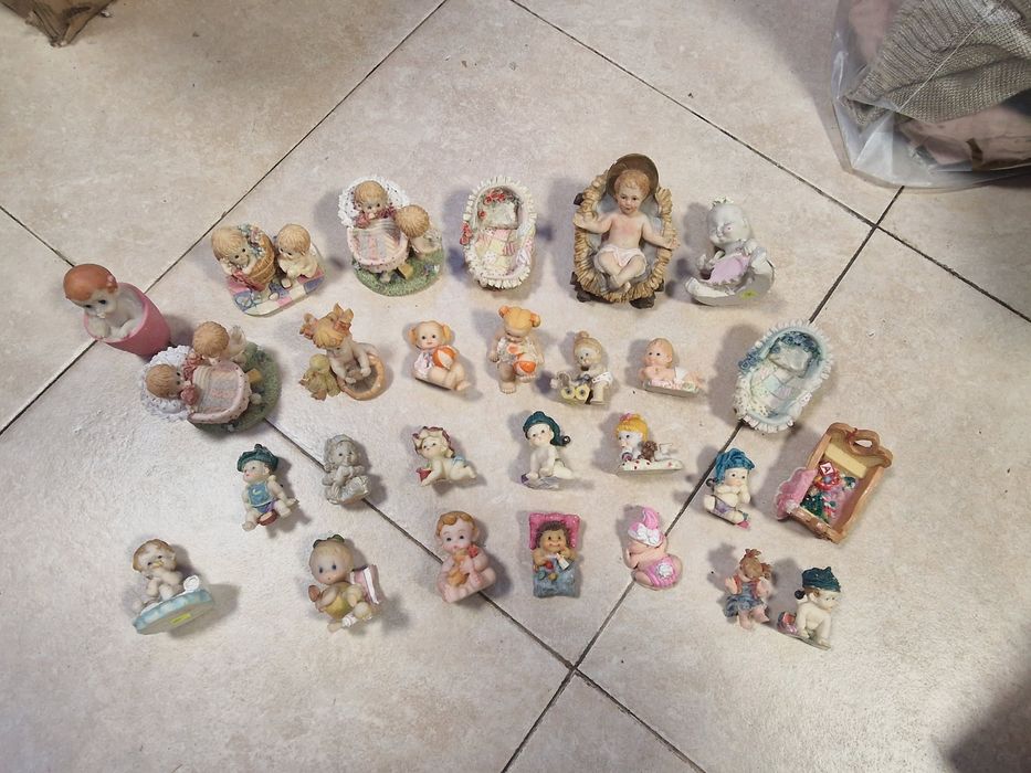 Играчки бебета от полирезин