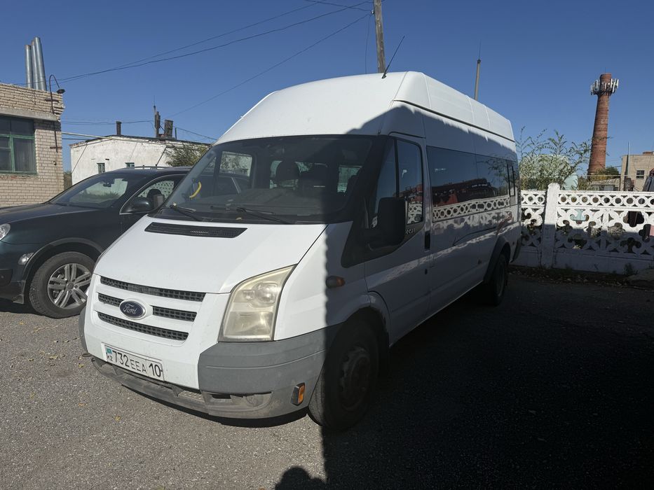 Ford Transit 2010
