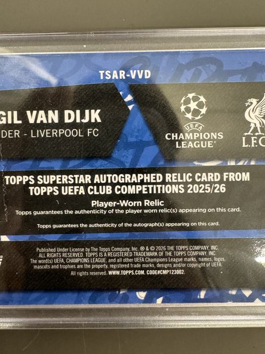 Topps Virgil Van Dijk  Gold Parallell 12/50 Certifed Autograph with Worn Relic  25/26