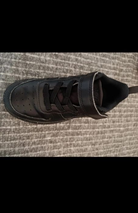 Sneakersi nike baieti