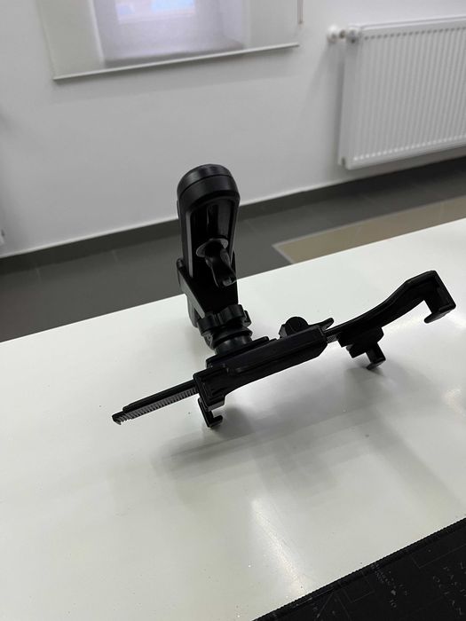 Suport auto tableta 7"-12.9" HAMA 125120, tetiera, negru