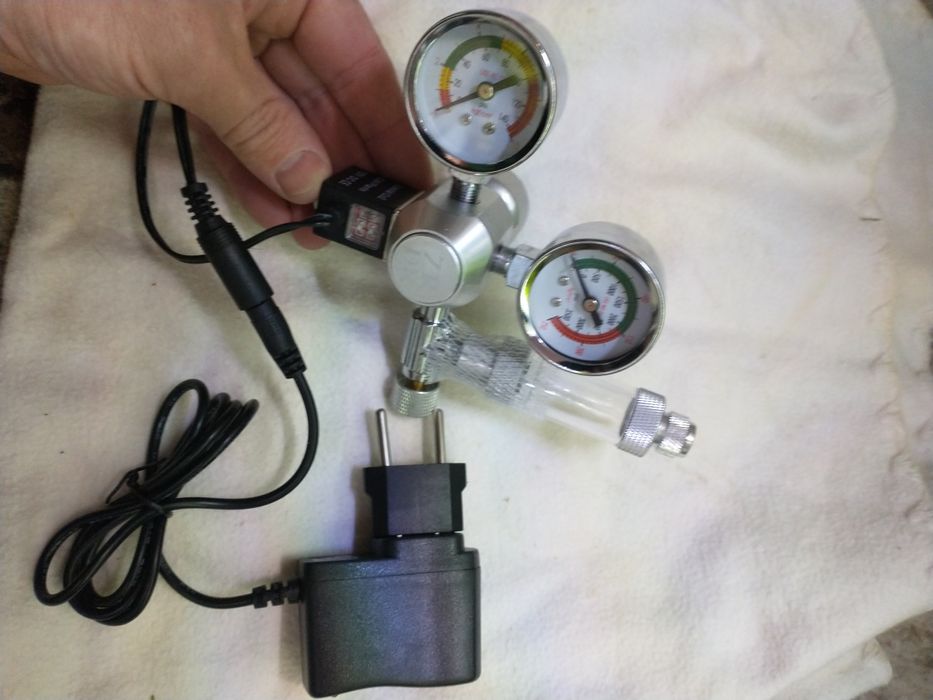 Compresor aer acvariu pesti