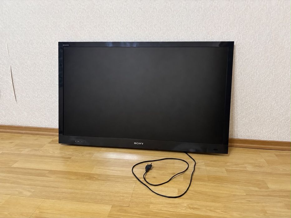 Телевизор Sony б/у 30000