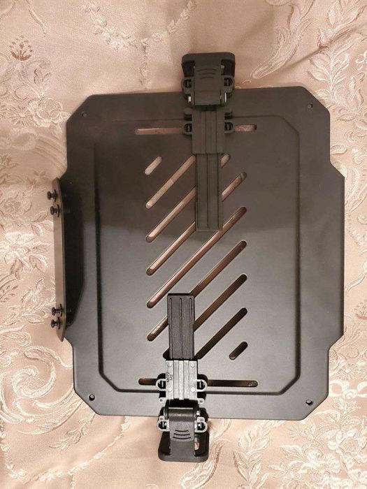 Держатель для ноутбука