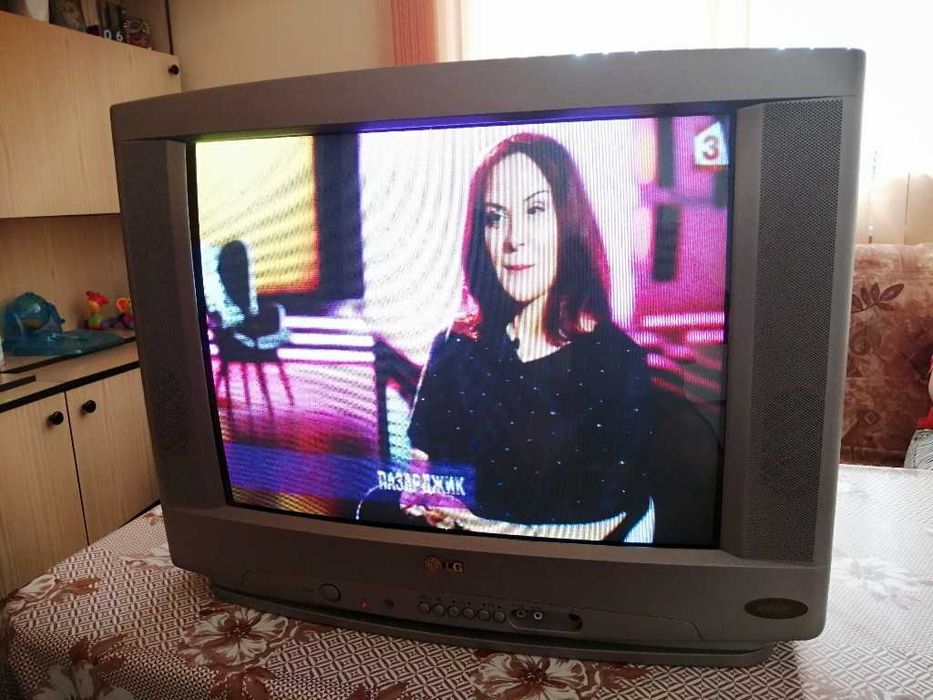 Телевизор LG CE21T20KX