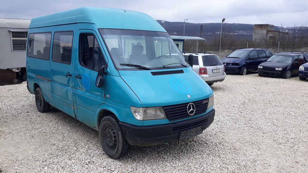 Мерцедес Спринтер 208 Mercedes Sprinter 208 2.3 D НА ЧАСТИ