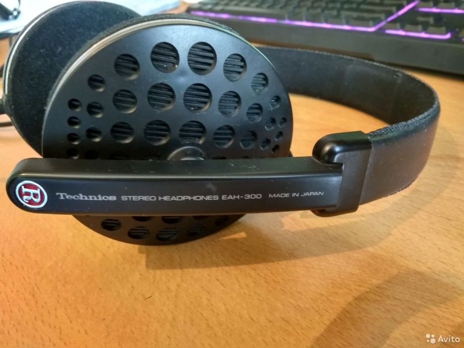 Винажные наушники Technics EAH-300