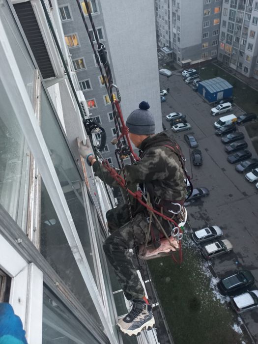 Ремонт окон  и дверей Алматы