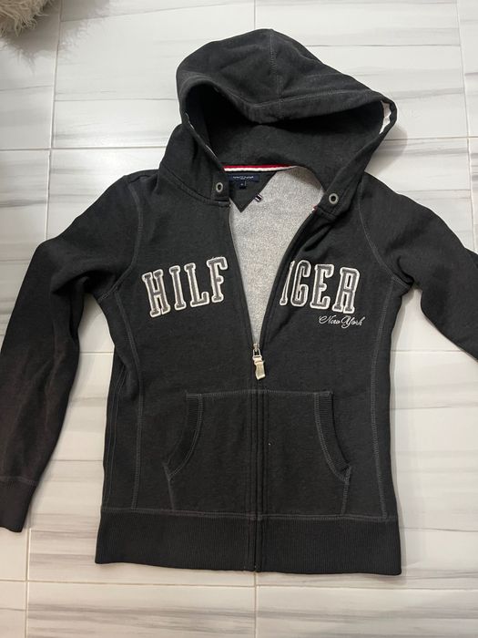 Tommy Hilfiger- дамско суичър
