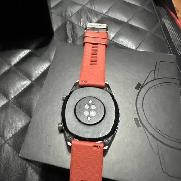 Huawei Watch GT - 46mm - Red