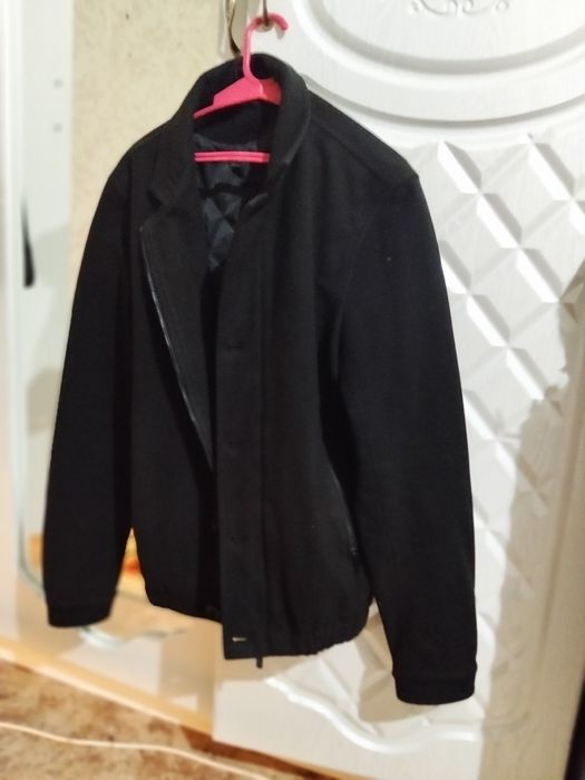 Продам куртки, пуховик