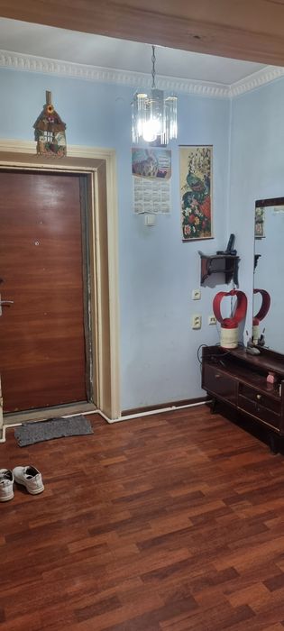 Продаётся 2 комнатная квартира 77 серия