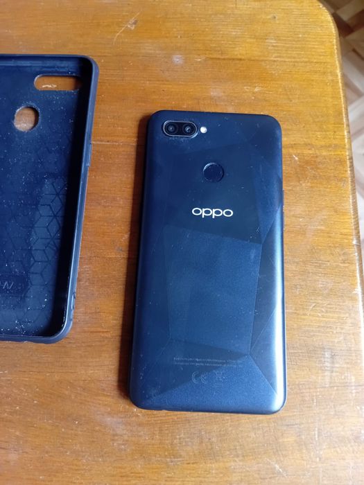 Продам телефон oppo