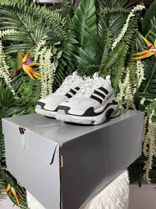 Balenciaga x Adidas Triple S White Black