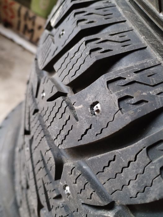 Зимние шипы Yokohama