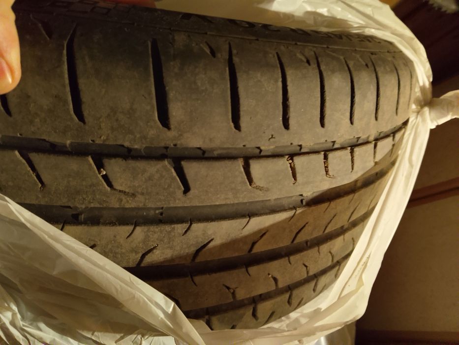 Шины 245/45 R20 б/у