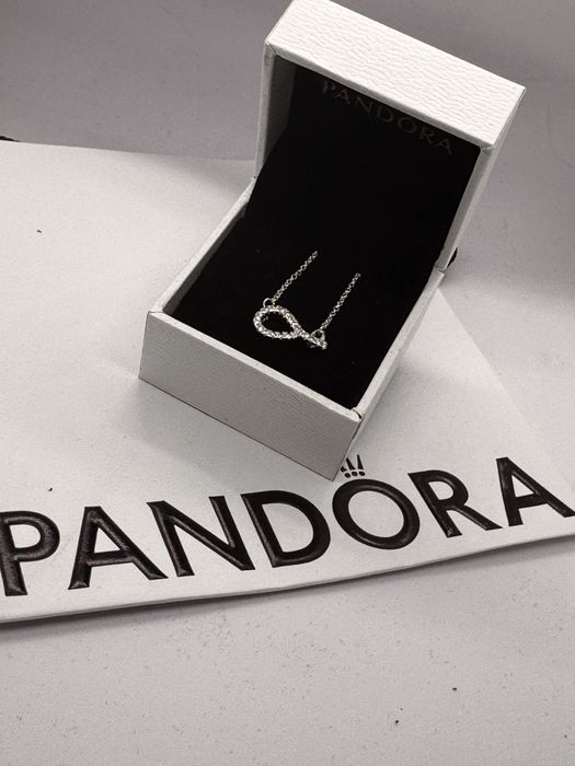 Pandora колие Пандора