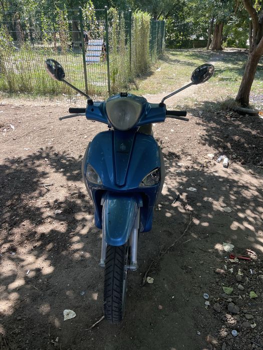 Scuter Piaggio Liberty 50 2t