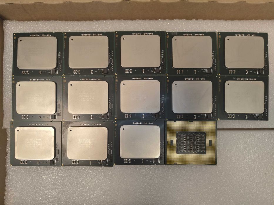 (x49) Procesoare Intel Xeon Server CPU Lot/Bucati (FCLGA1150-1155-1366-2011, LGA1366-1567-771, PLGA771)