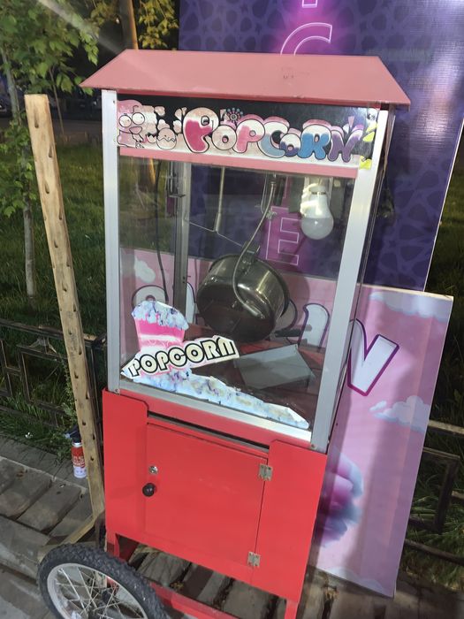 Попкорн ва пахта канд сотилады шарбат сикувчи