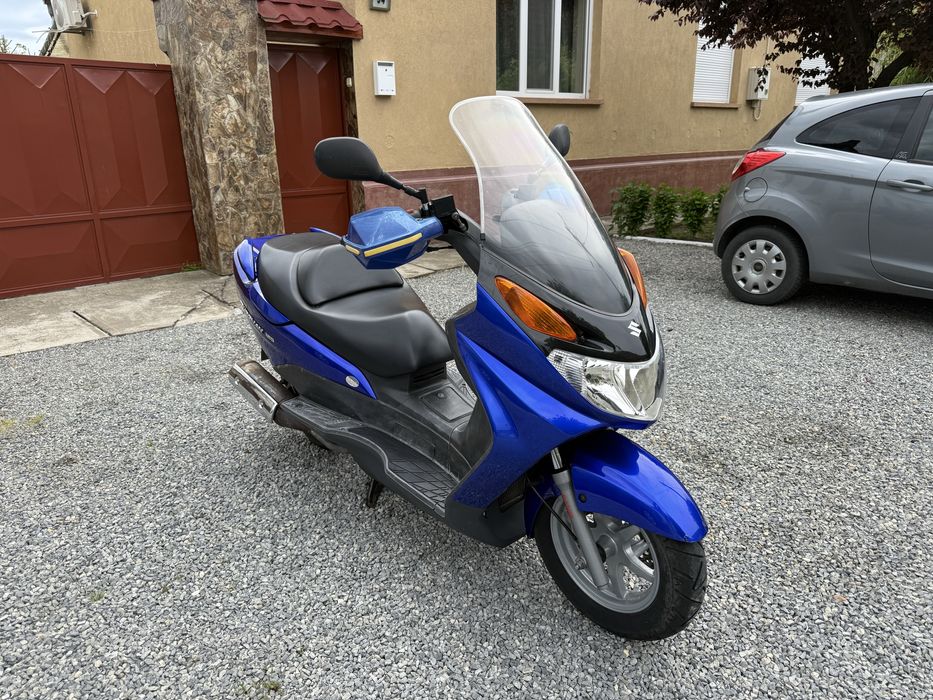 Scuter Suzuki Burgman 125 cmc