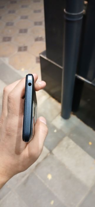 Redmi 12c 128/6 sotiladi