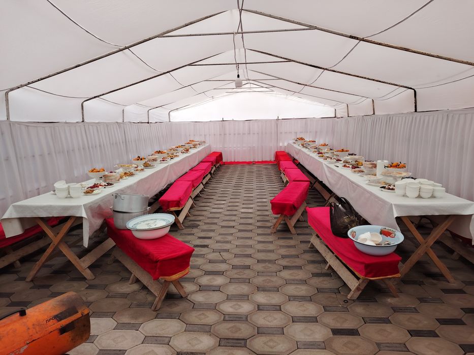 Палаткалар темир уилер