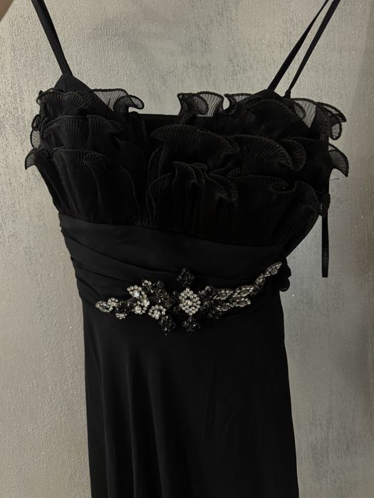 Рокля под наем