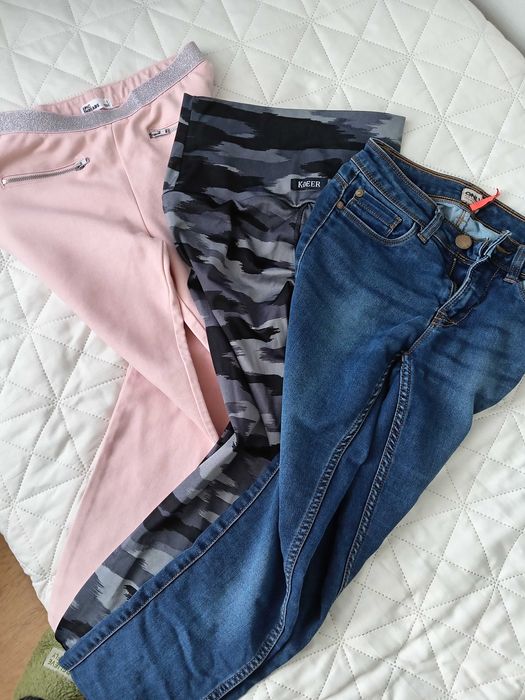 Лот от дамски долнища