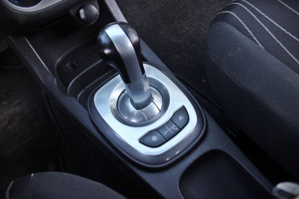 Opel Corsa 1.2  benzina A/C easytronic automata