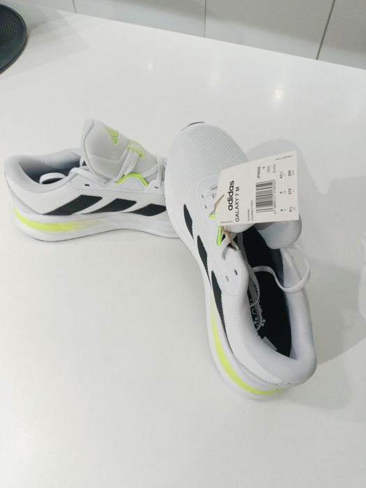 Кроссовки Adidas