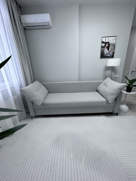 Продам стильный диван