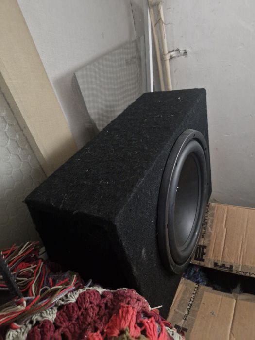 Pachet woofer+amplificator auto