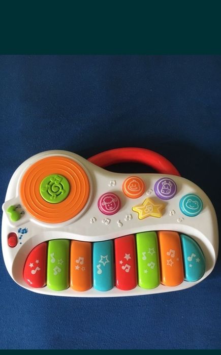 Музыкальные игрушки