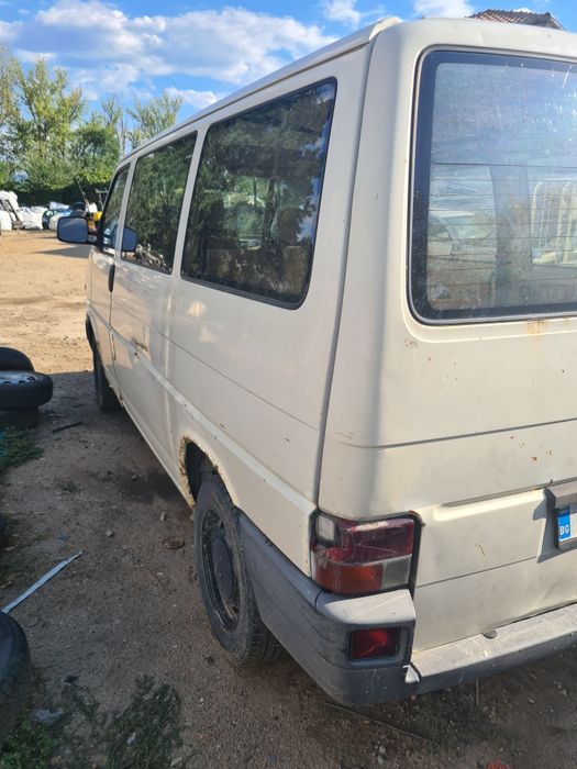 Фолксваген Т4 2.4 Volkswagen T4 2.4 на части