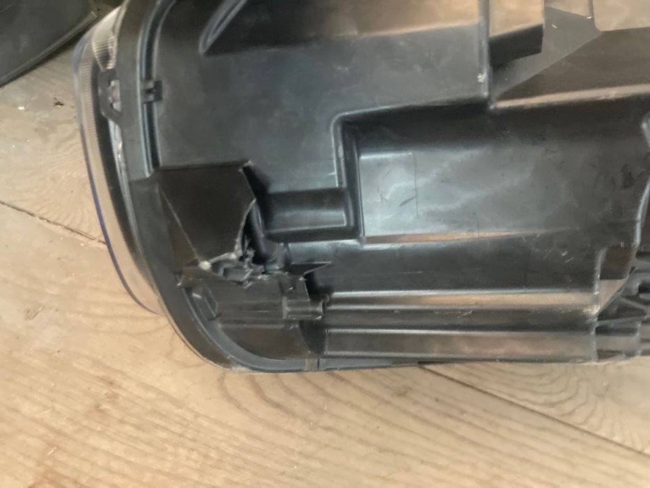 Оригинален десен фар Дачия Дьстар Dacia Duster Led. 22-24.