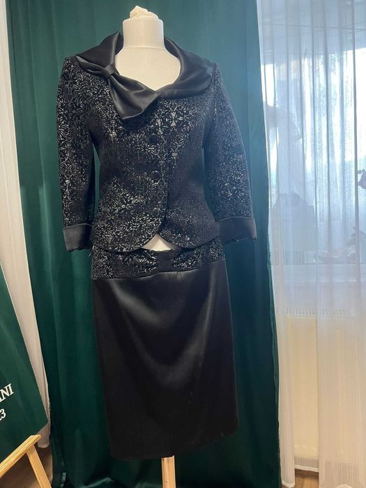 Compleu cu fusta si sacou Mizar