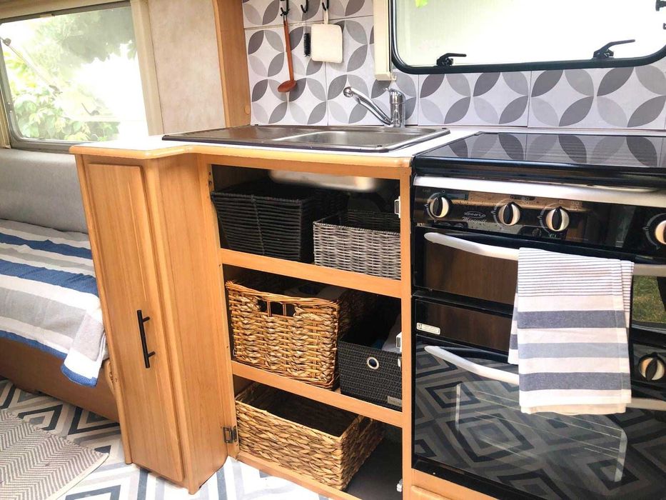Rulota inmatriculata ELDDIS CROWN 2000 > 6200 EUR