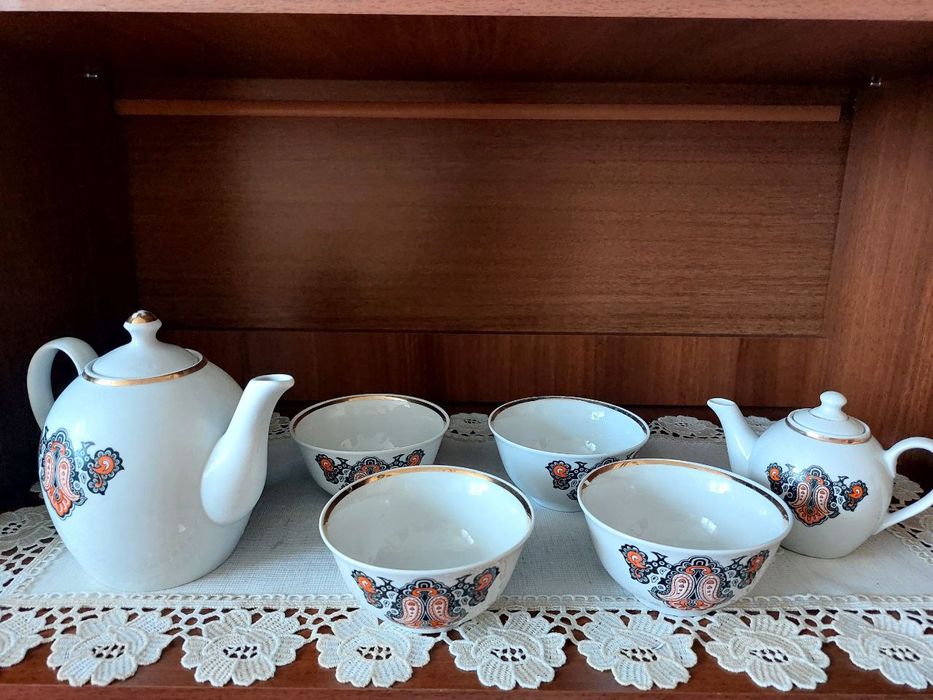 Антикварные посуда