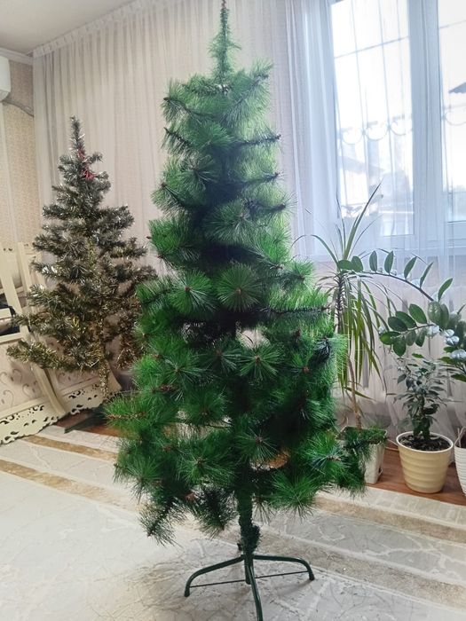 Продам искусственные ёлки