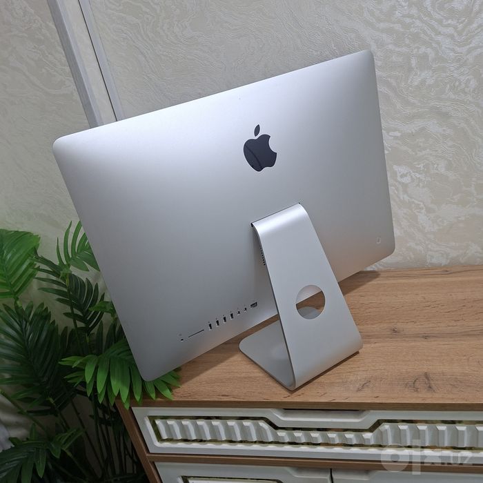 Apple IMac/ Monoblok 21,5 inch/ Ideal holatda America maxsuloti