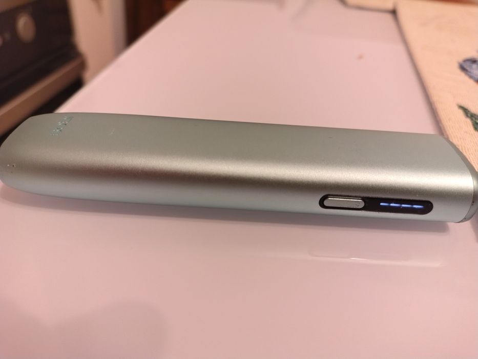 Vând Iqos Iluma i one+husa silicon