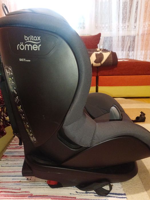 Scaun masina britax romet trifix romer i